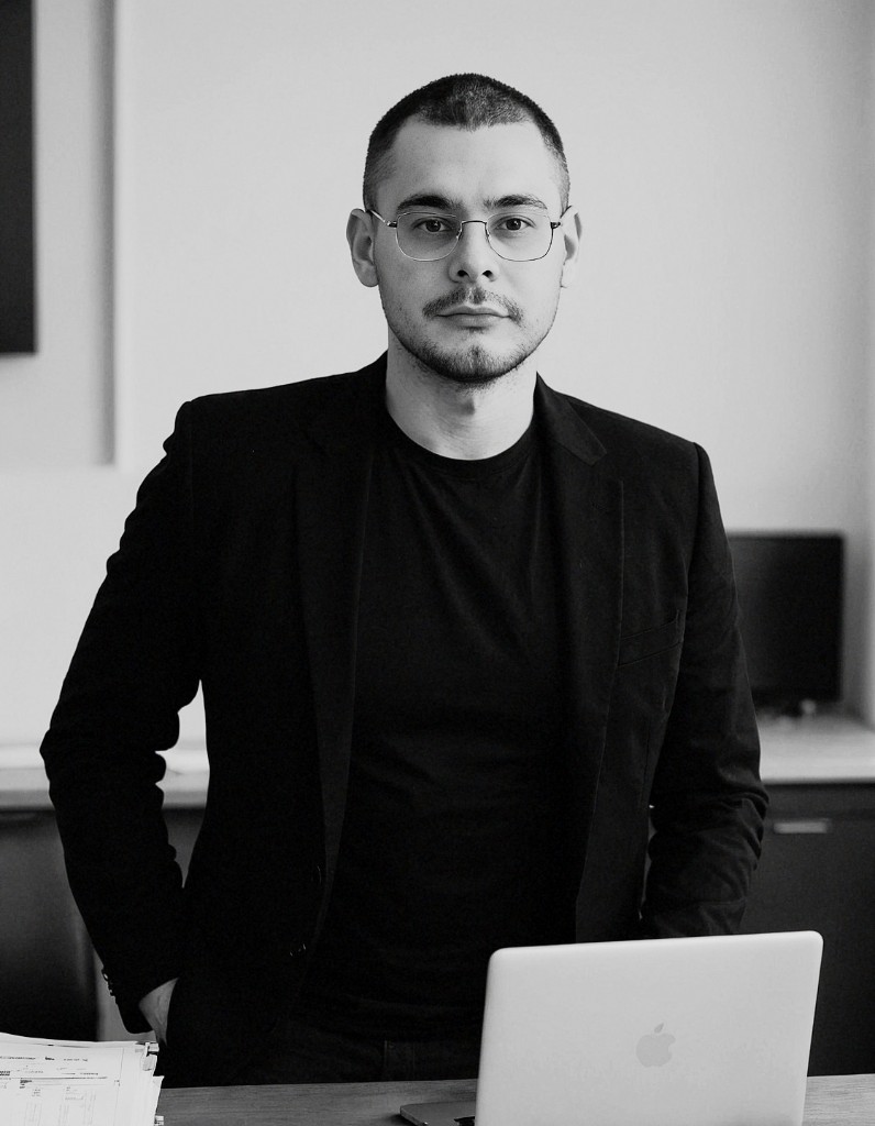 Roman – AI Content Creator